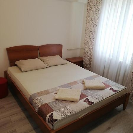 Dunavski Kej Novi Sad Esterno foto