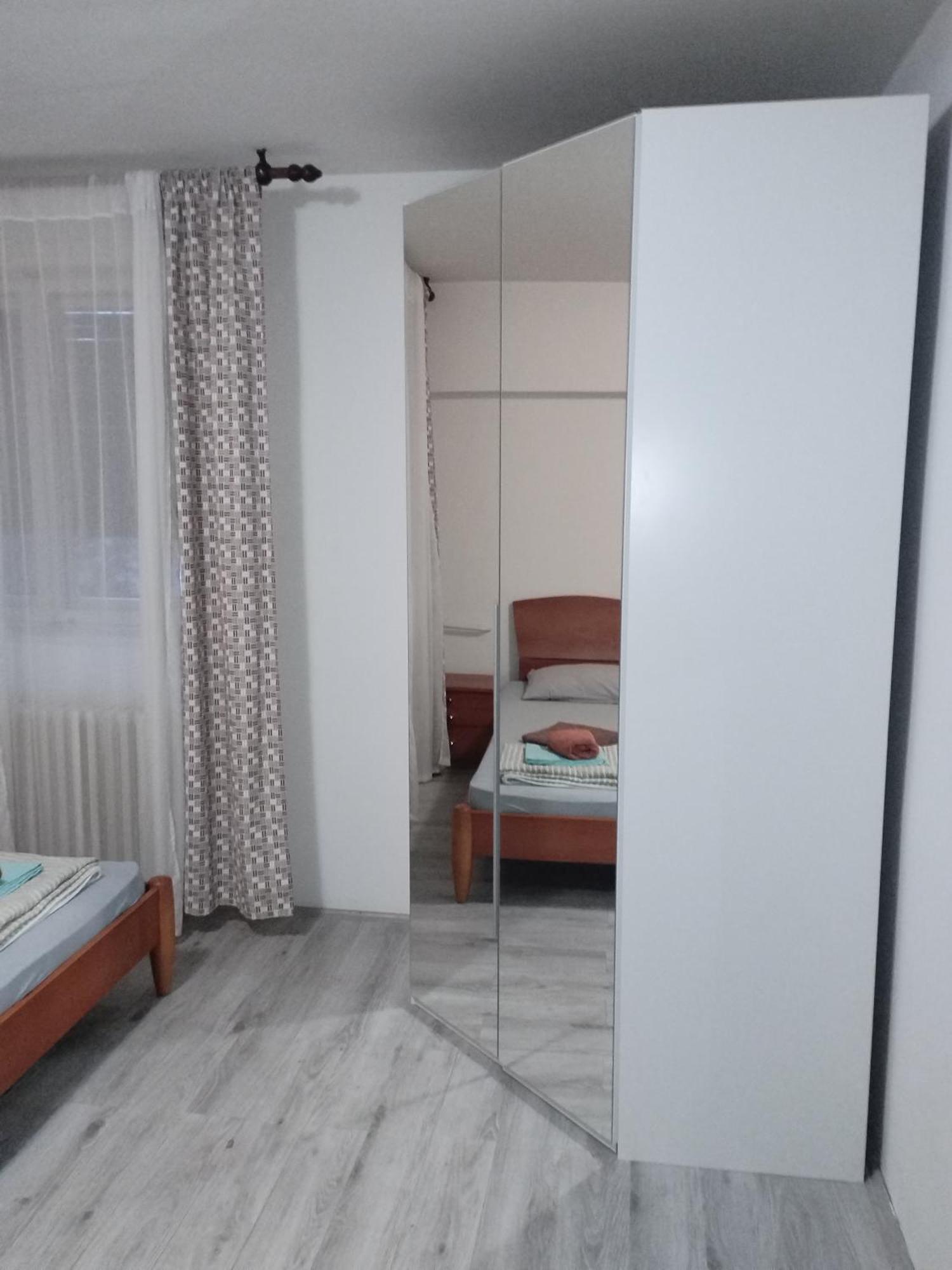 Dunavski Kej Novi Sad Esterno foto